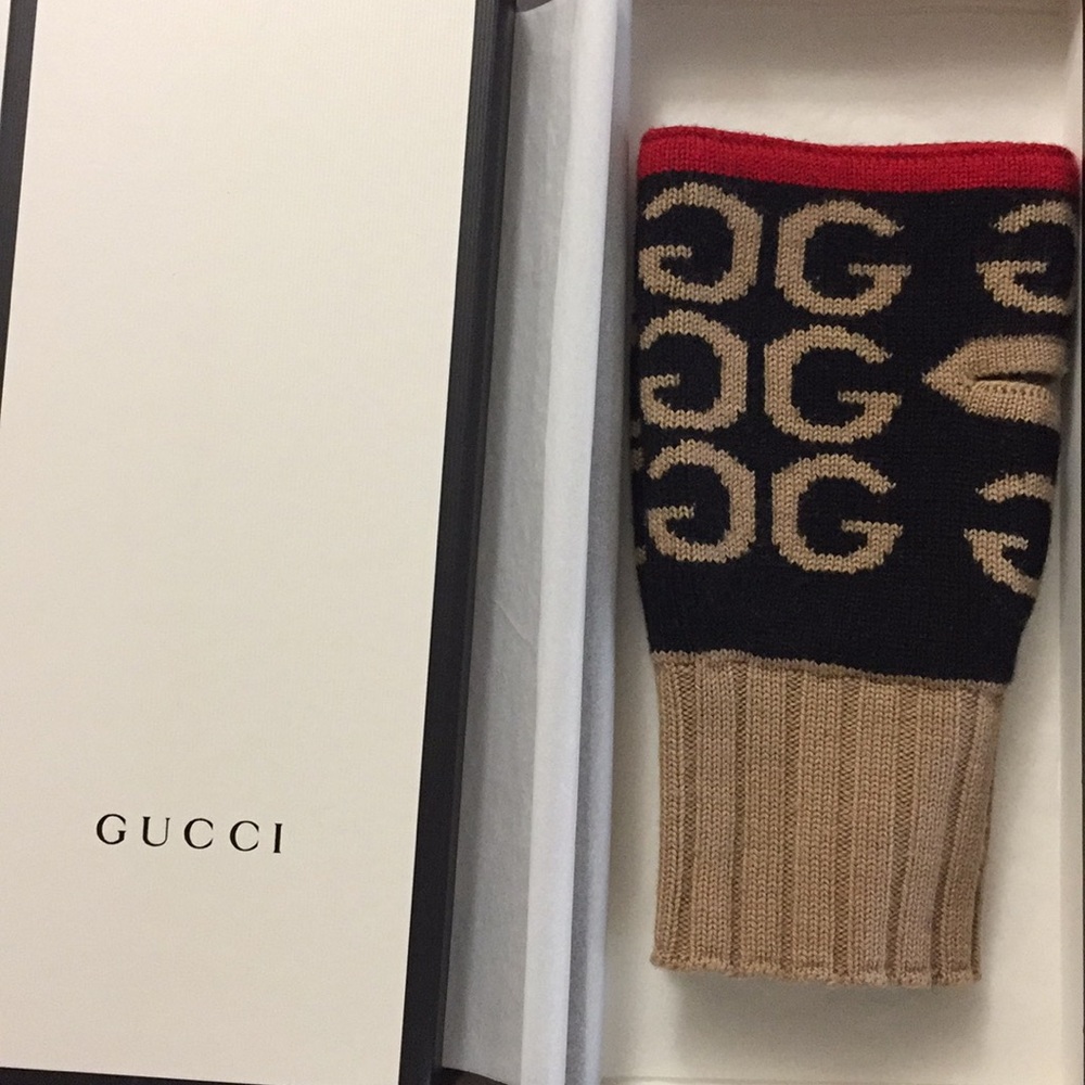 (Sold)Gucci Half Mask